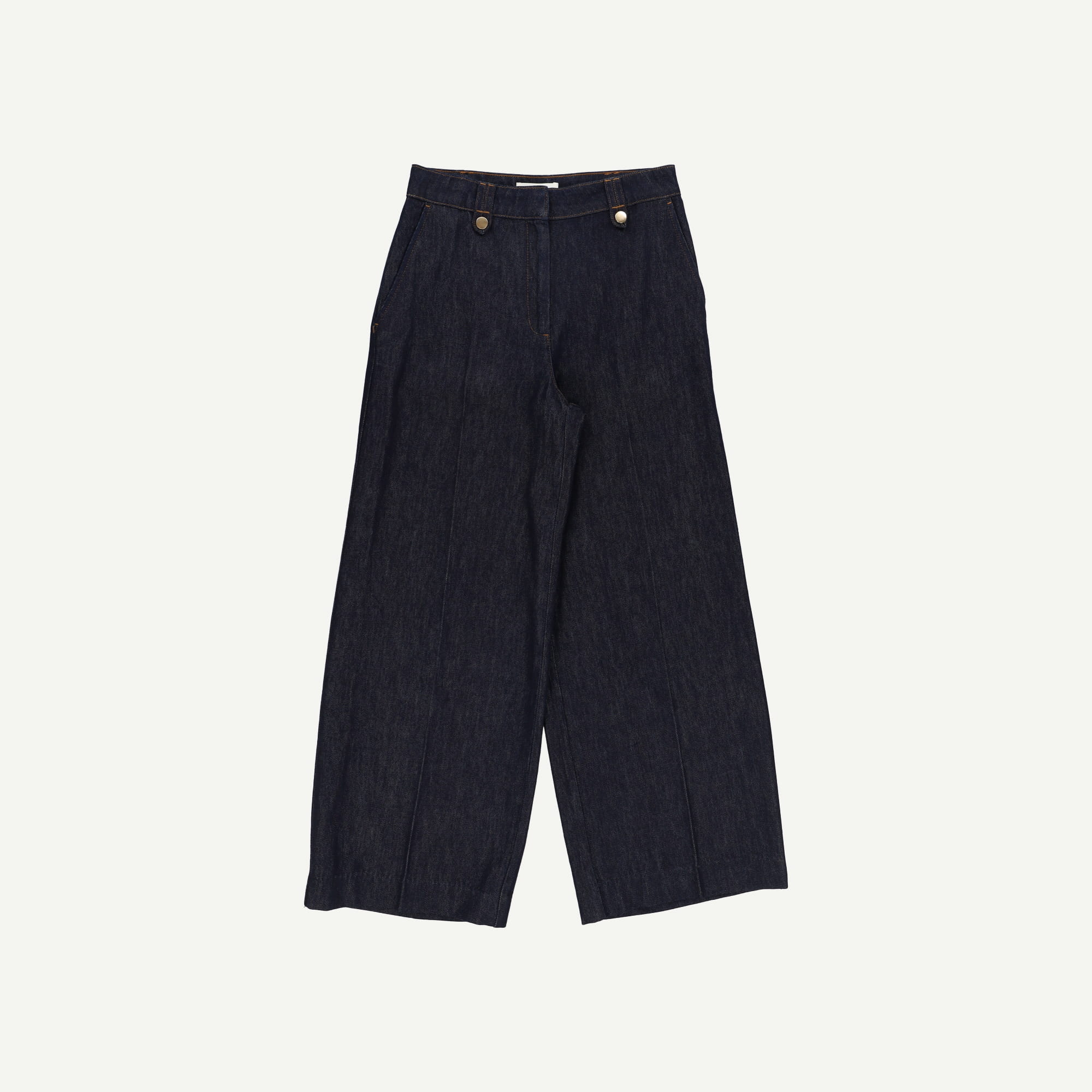 garment main image