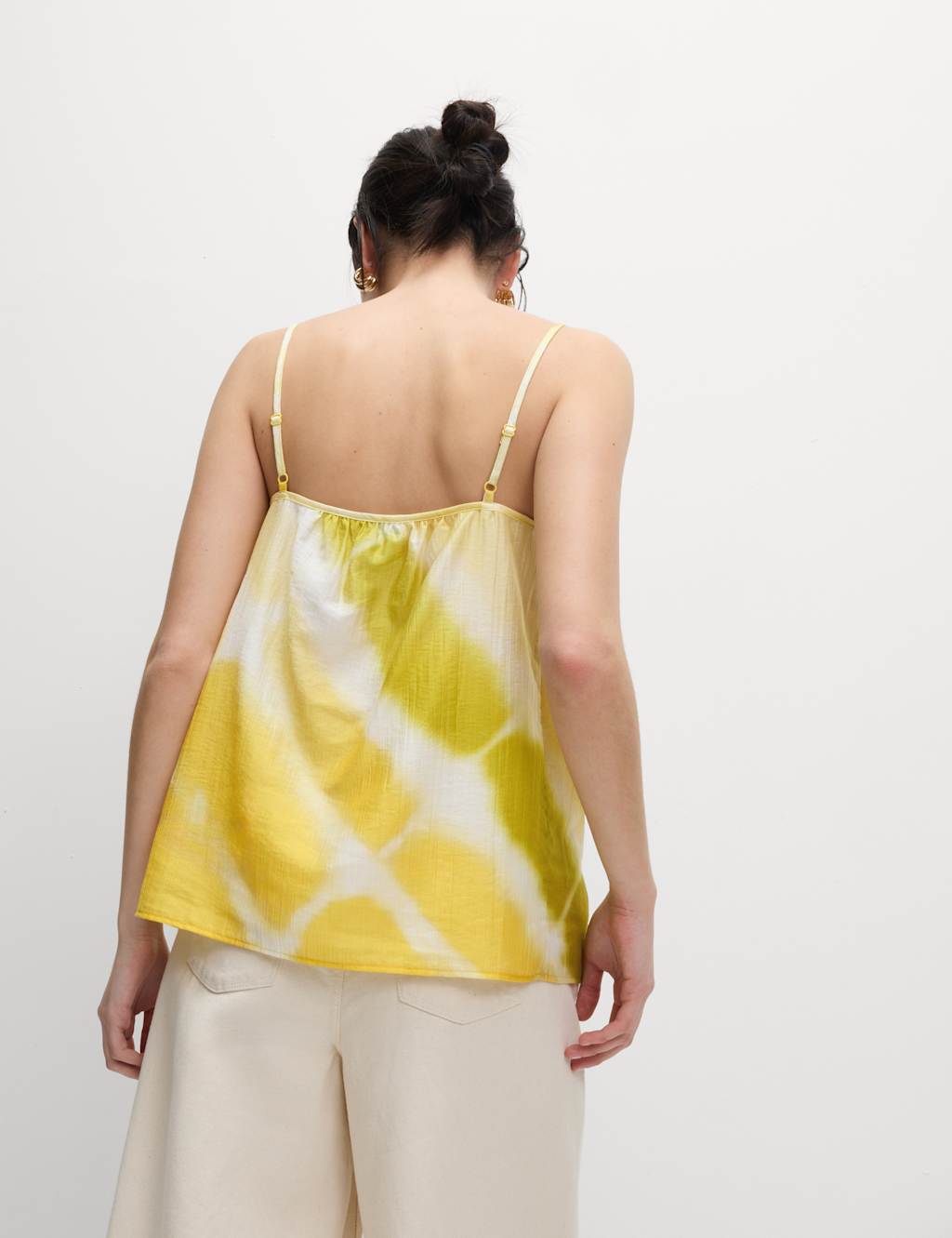garment main image