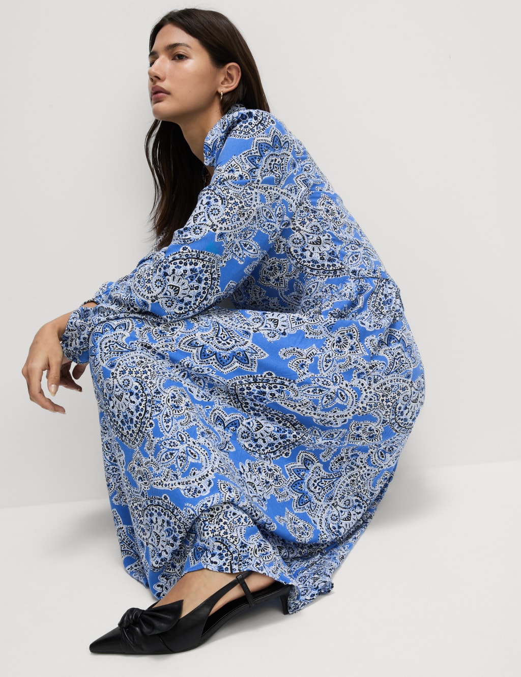 garment main image