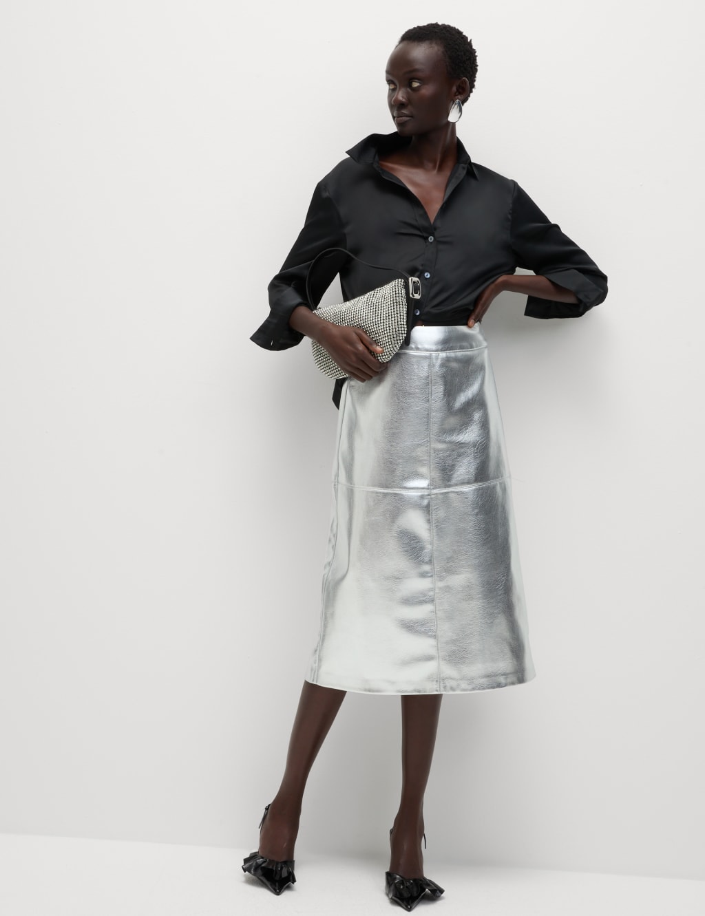 garment main image