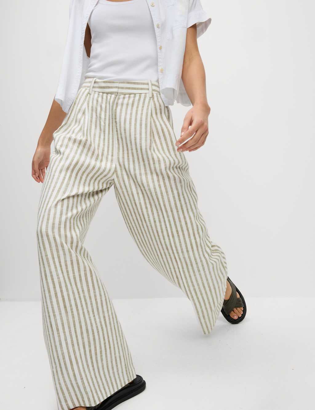 garment main image