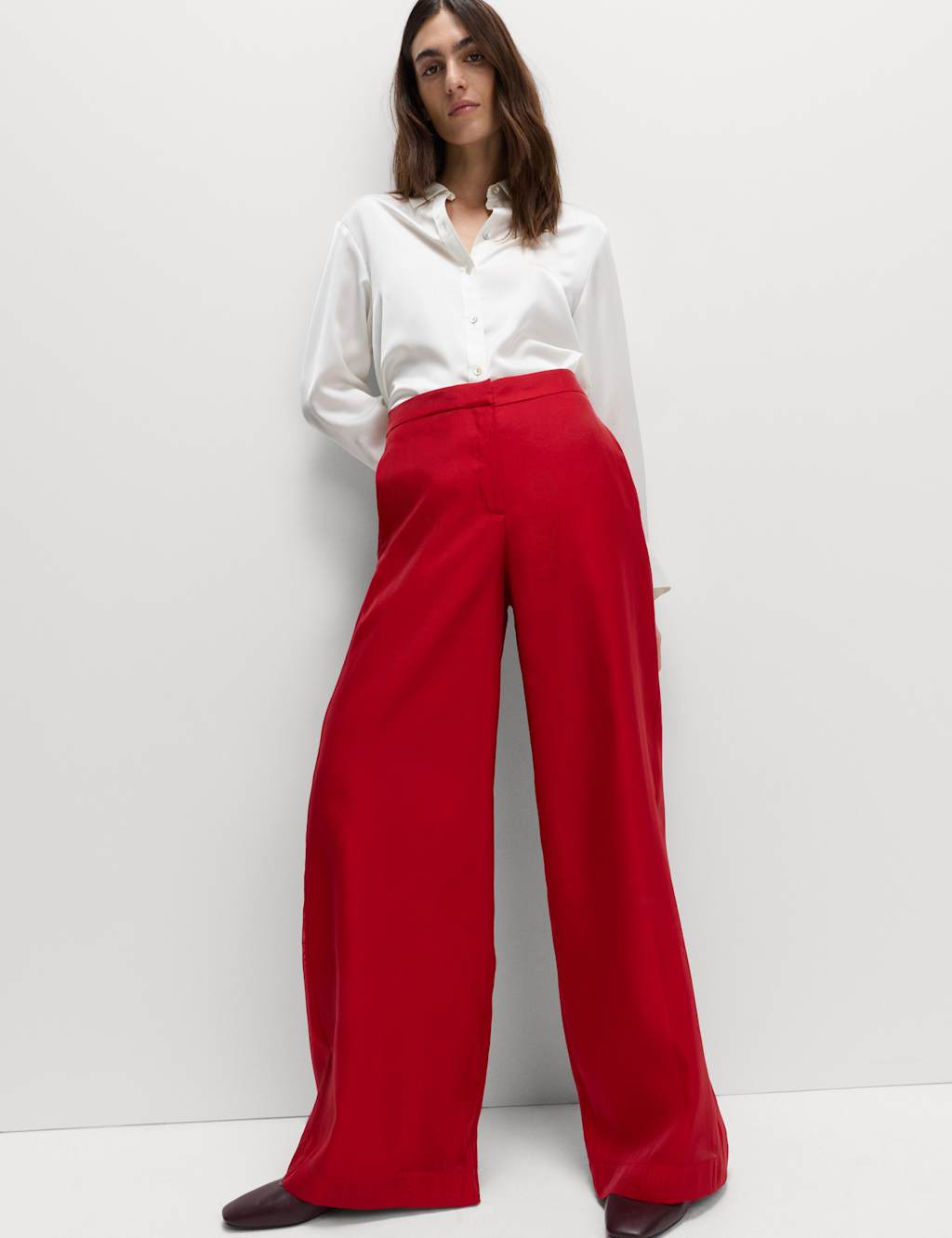 garment main image
