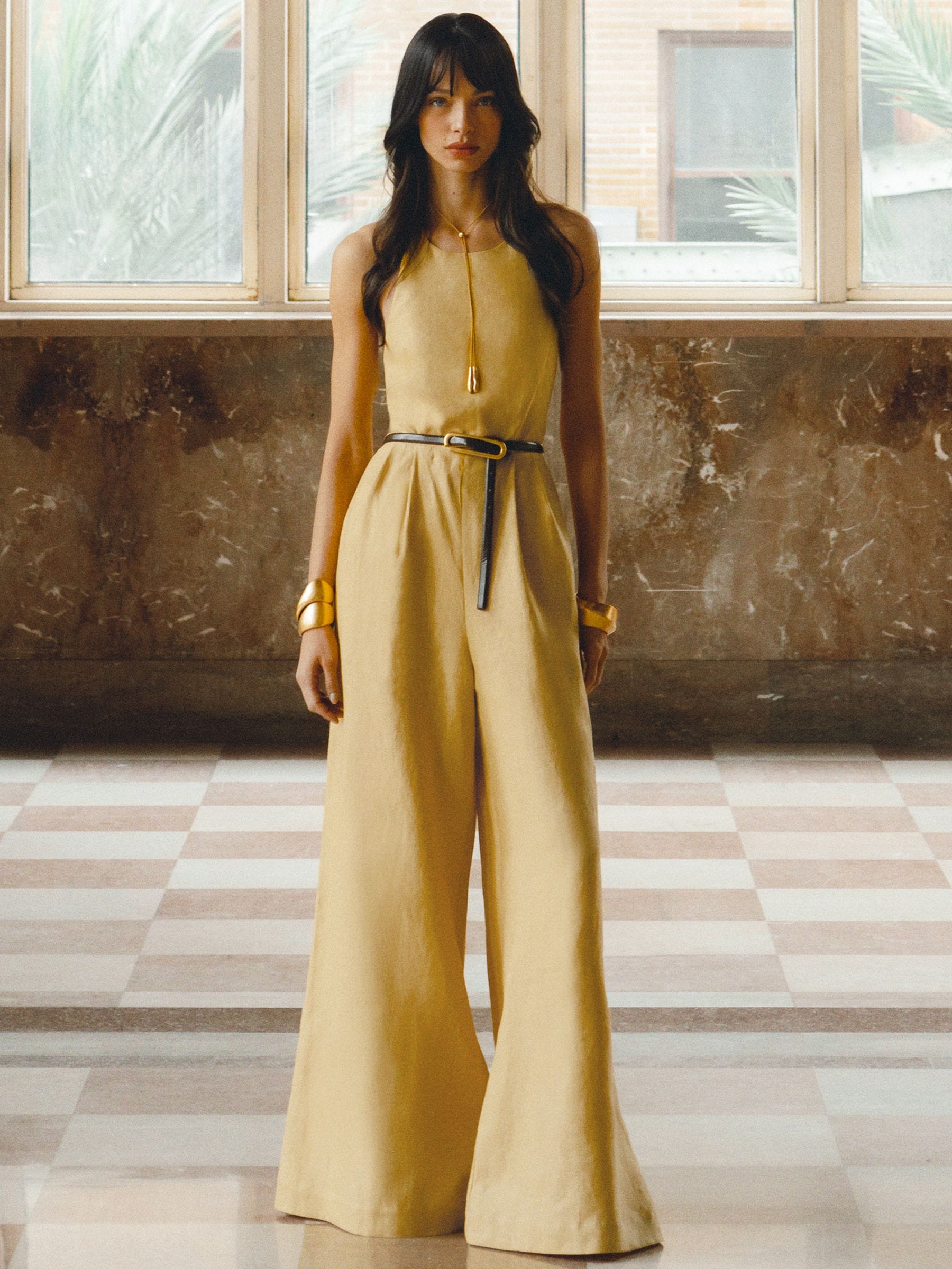 garment main image